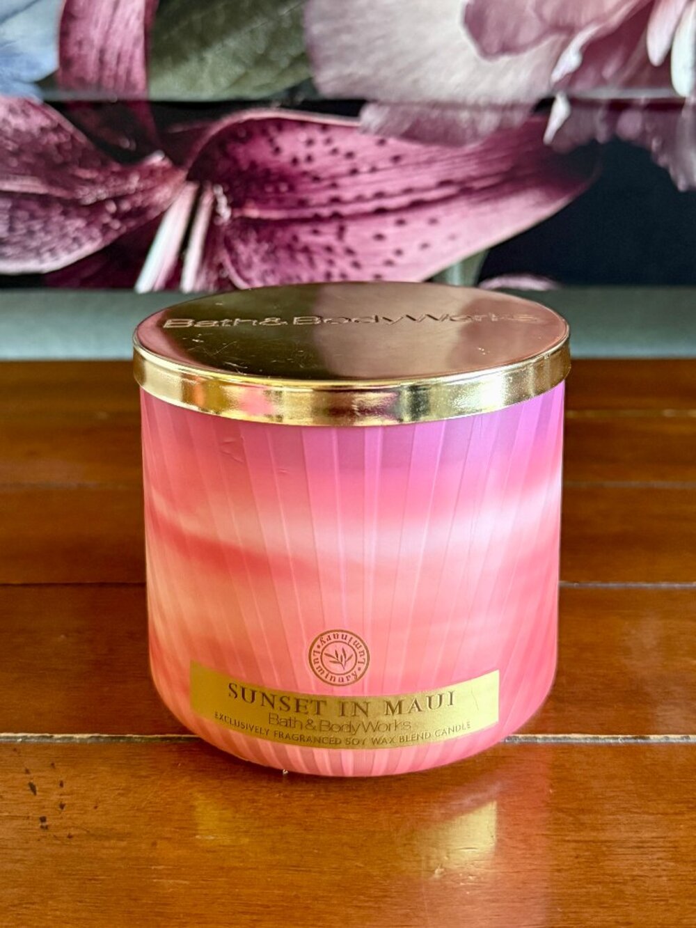 NEW SUNSET IN MAUI 3-Wick Glowing Luminary Candle Bath & Body Works